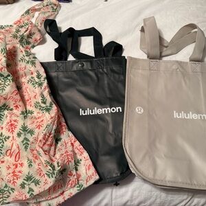 Lululemon 1 Green and 1 Gray Tote bags with Red and Green FP Patterned Bag